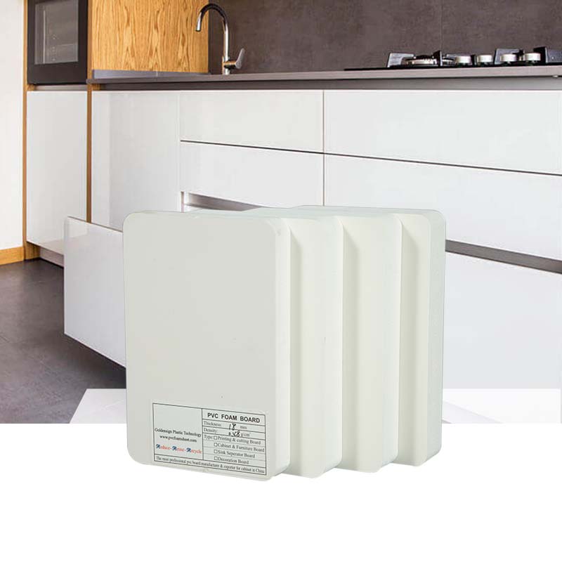 润塑用于装饰的白色PVC发泡板 – 轻质耐用板材